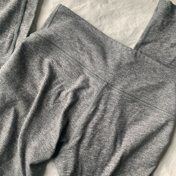 Lululemon Wunderunder leggings - Picture 2 of 3